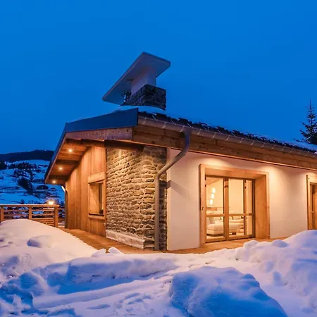 Luxury With Private & Wellness Area シャレー