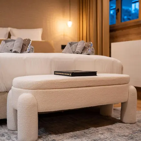 シャレー Luxury With Private & Wellness Area