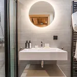 Luxury With Private & Wellness Area Megeve