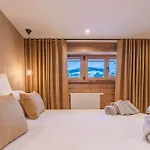 Chalet Luxury With Private & Wellness Area