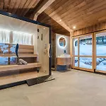 Luxury With Private & Wellness Area