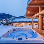 Luxury With Private & Wellness Area Megeve