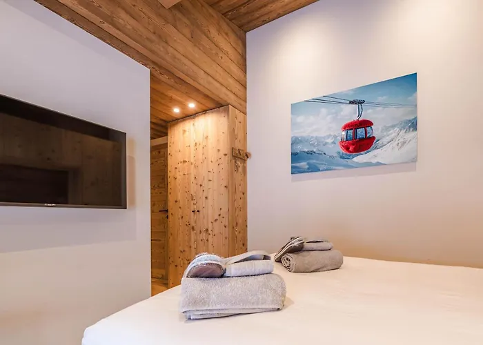 Luxury With Private & Wellness Area Megève
