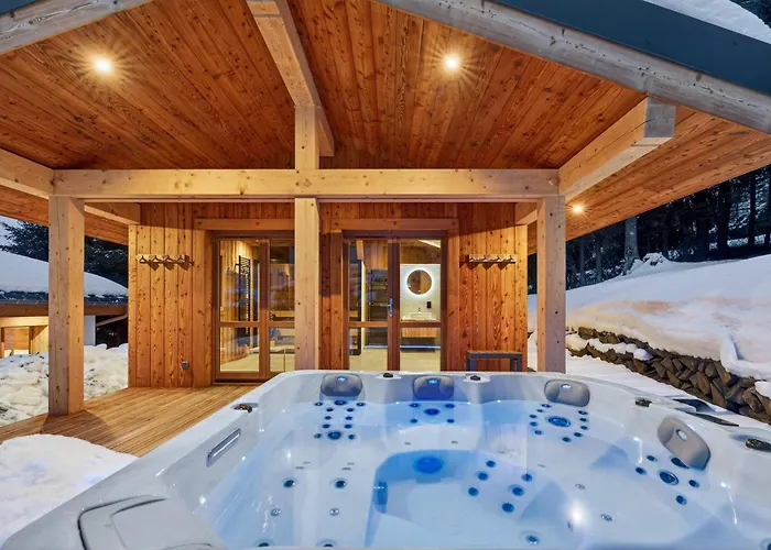 Luxury With Private & Wellness Area *